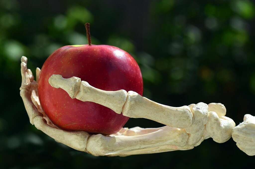 Apples