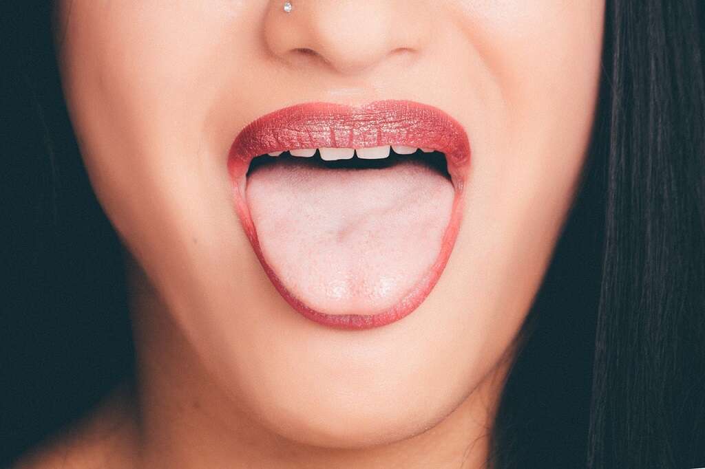 White Spots On Tongue