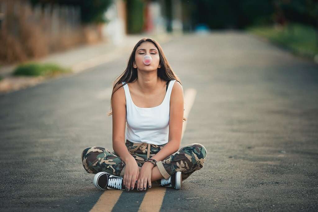 Gas